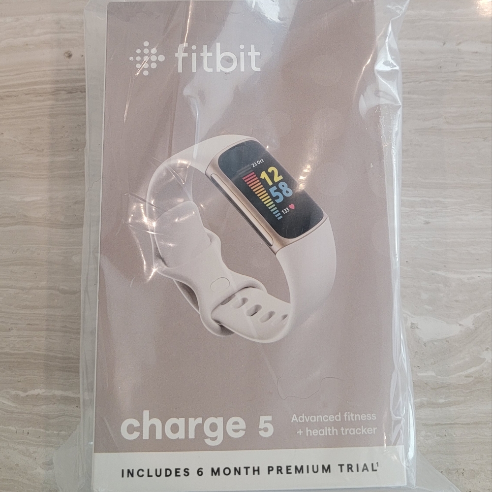Fitbit Charge 5
